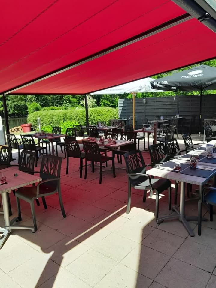 Auberge En Ardenne Les Hautes-Rivieres Exterior photo